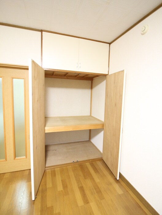 物件内観写真13　(収納)