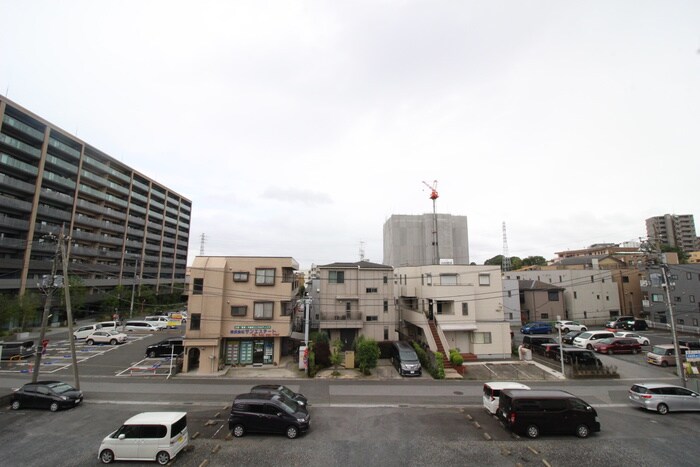 物件内観写真22　(室内からの展望)