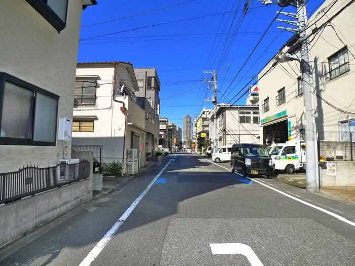 物件外観写真3　(周辺環境)