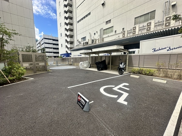 バイク置き場