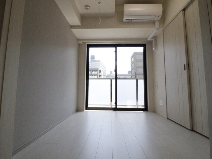 物件内観写真10　(居室)