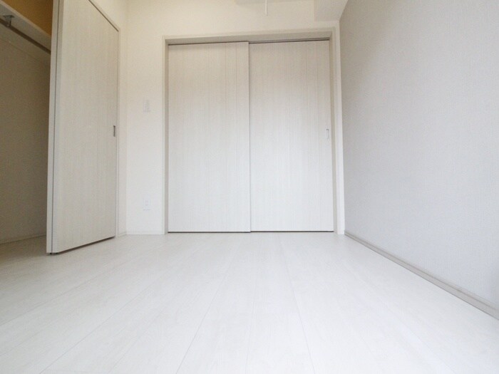 物件内観写真11　(居室)