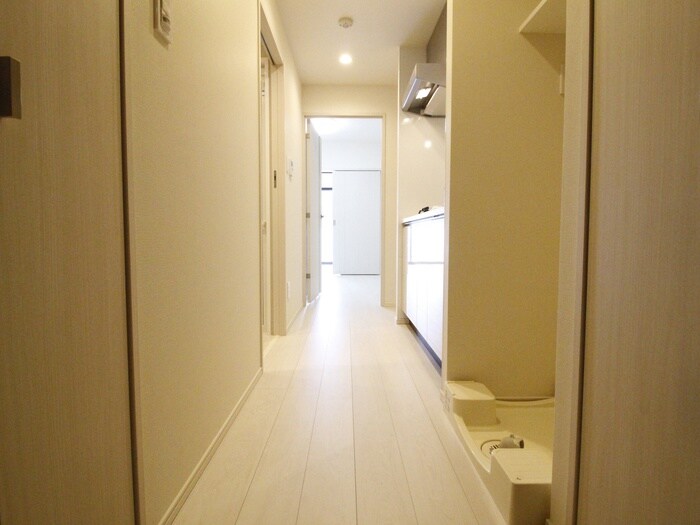 物件内観写真15　(玄関)