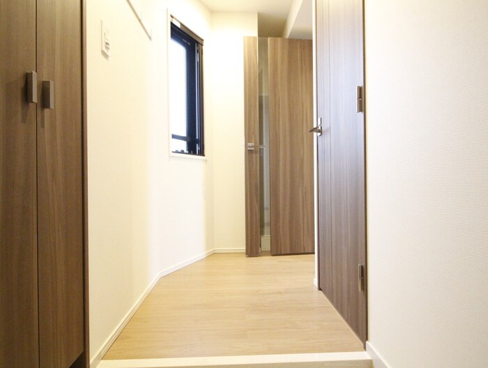 物件内観写真15　(廊下)