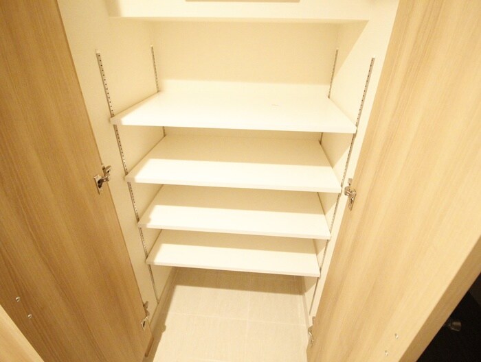 物件内観写真16　(靴箱)