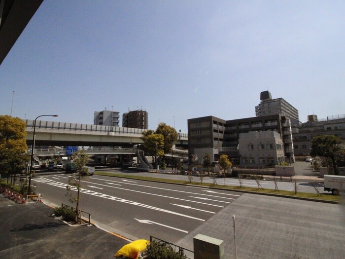 物件内観写真22　(室内からの展望)