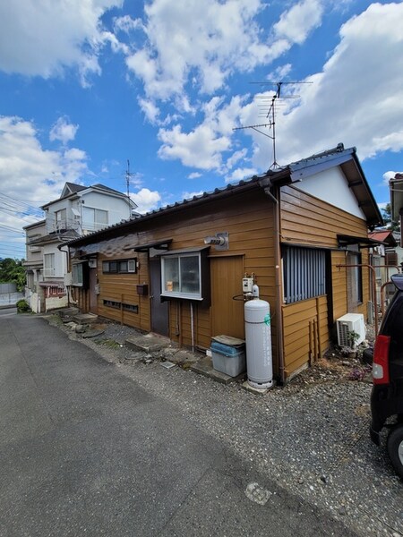 下里1丁目長屋B外観写真