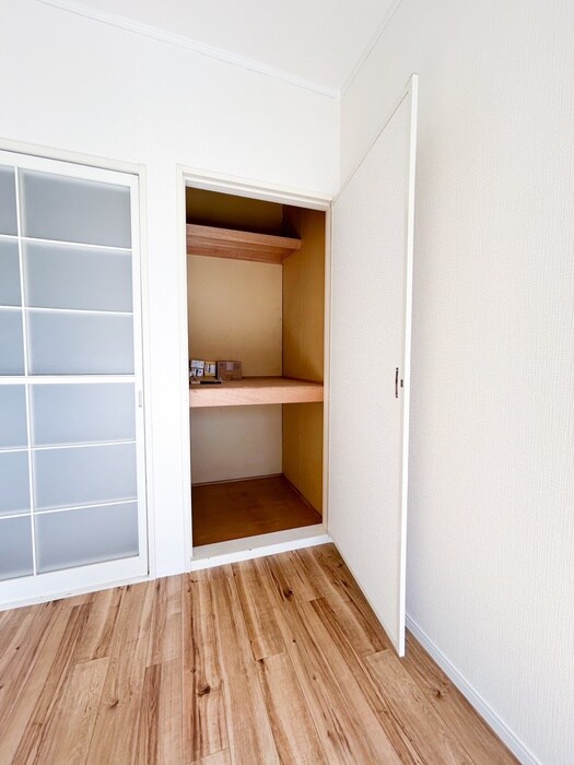 物件内観写真11　(収納)