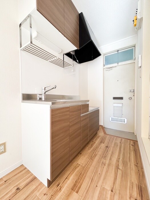 物件内観写真17　(廊下)