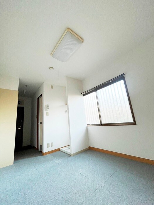 物件内観写真6　(居室)