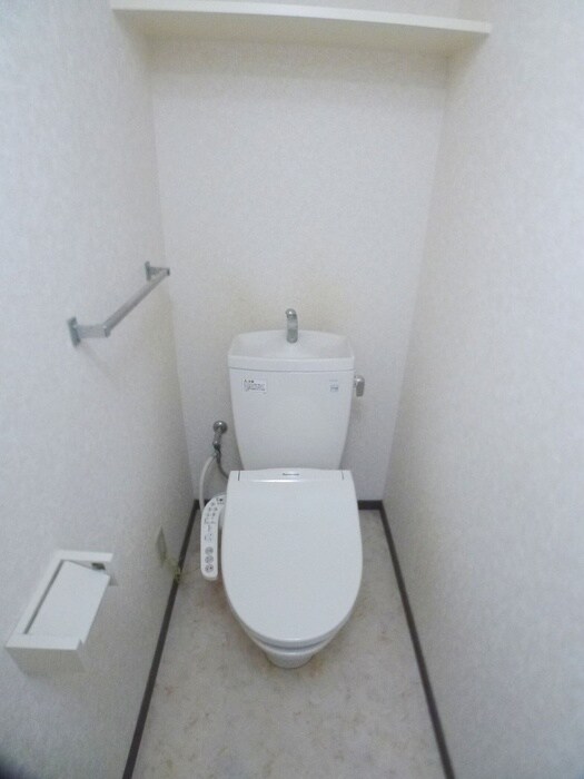 物件内観写真16　(トイレ)