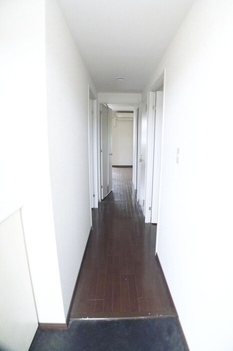 物件内観写真21　(玄関)