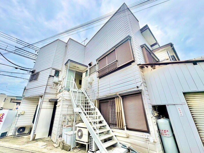 物件外観写真2　(外観写真)