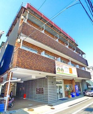 松江ロイヤルハイツ外観写真