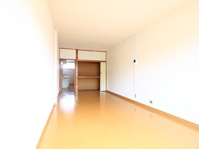 物件内観写真10　(居室)