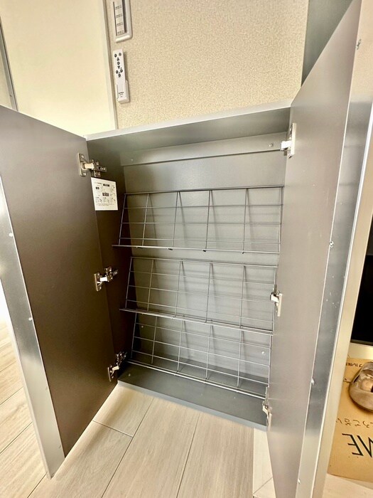 物件内観写真20　(靴箱)