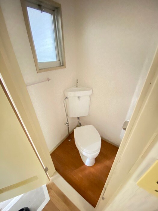 物件内観写真14　(トイレ)