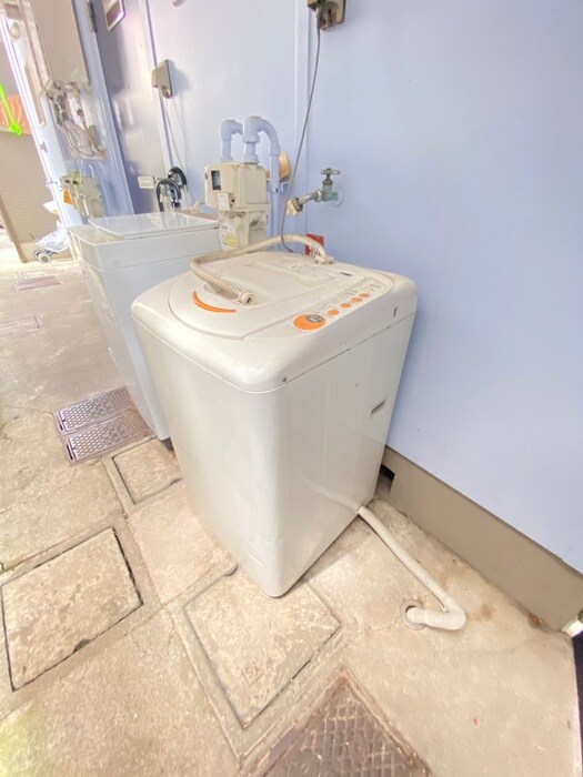 物件内観写真17　(洗濯機置場)