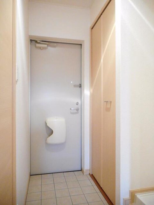 物件内観写真18　(靴箱)