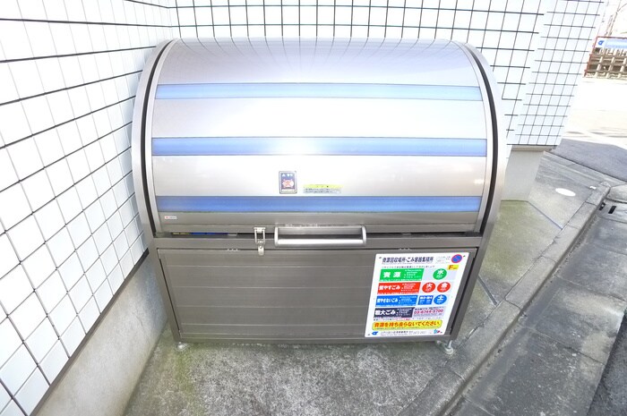 物件外観写真4　(建物設備)