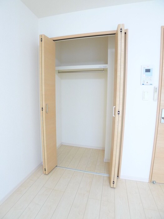 物件内観写真10　(収納)