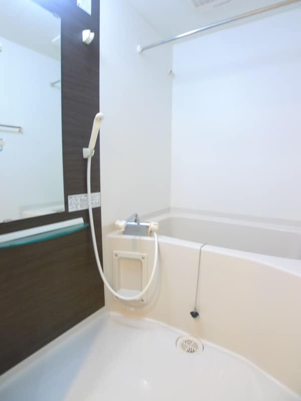 バス／シャワールーム等