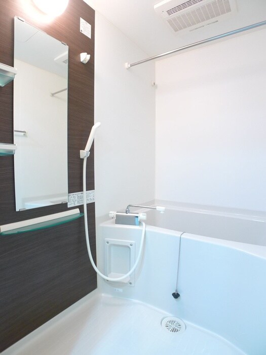 物件内観写真12　(バス／シャワールーム等)