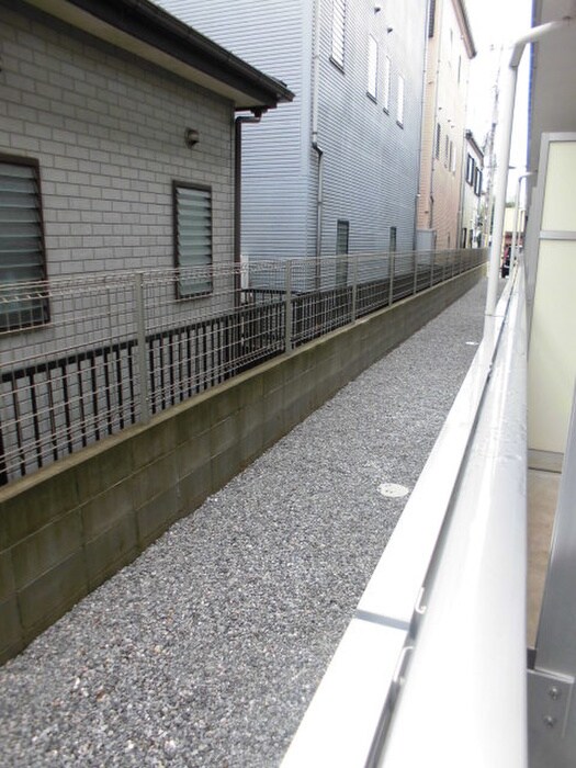 物件内観写真15　(室内からの展望)