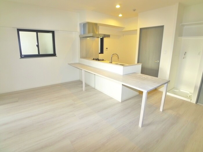 物件内観写真12　(居室)