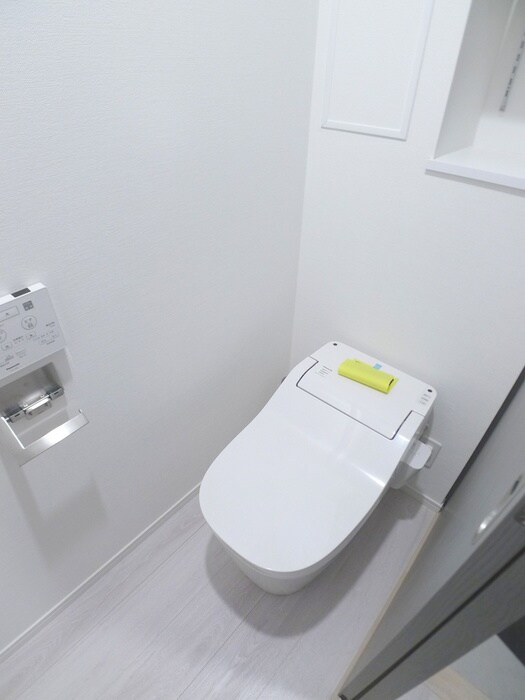 物件内観写真17　(トイレ)