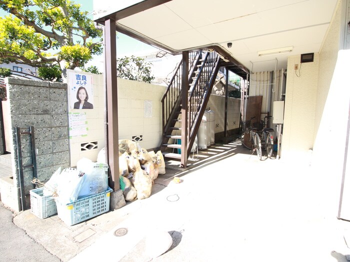 物件外観写真6　(建物設備)