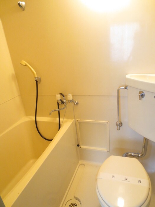 物件内観写真14　(トイレ)