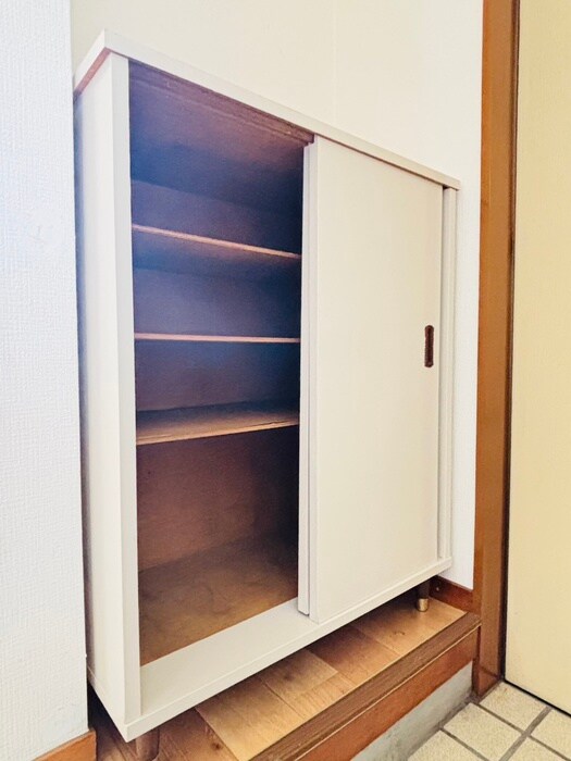 物件内観写真16　(靴箱)