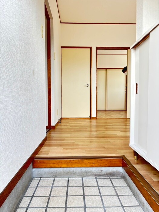 物件内観写真18　(廊下)