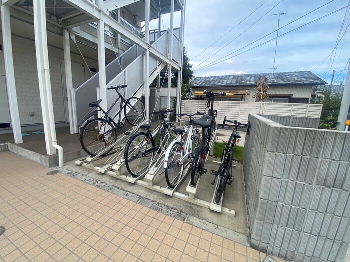 物件外観写真4　(外観写真)