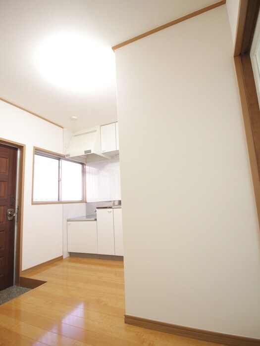 物件内観写真21　(廊下)