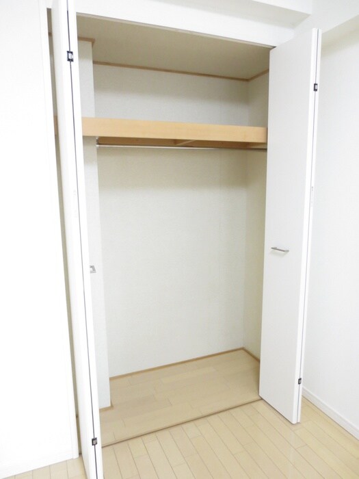 物件内観写真11　(収納)