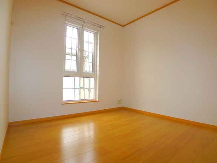 物件内観写真5　(居室)