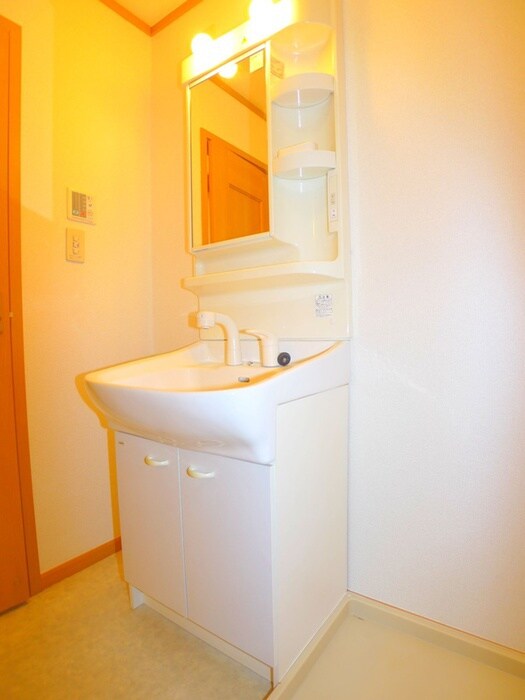 物件内観写真10　(洗面)