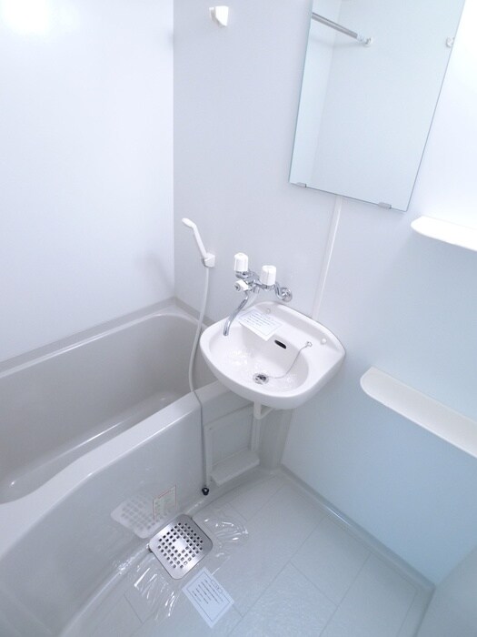 物件内観写真12　(バス／シャワールーム等)