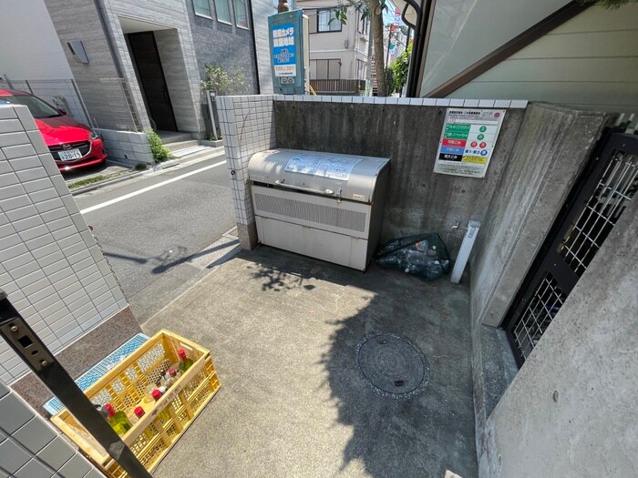 物件外観写真5　(外観写真)