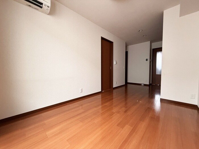 物件内観写真6　(居室)