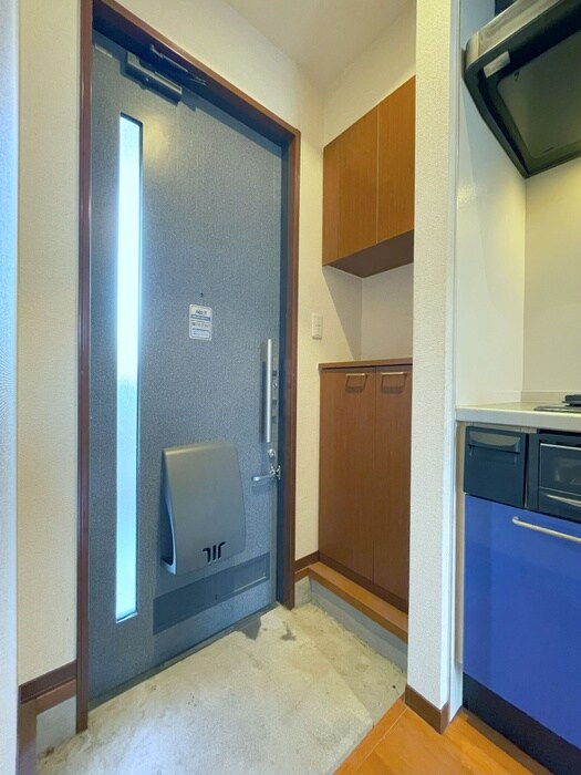 物件内観写真14　(玄関)