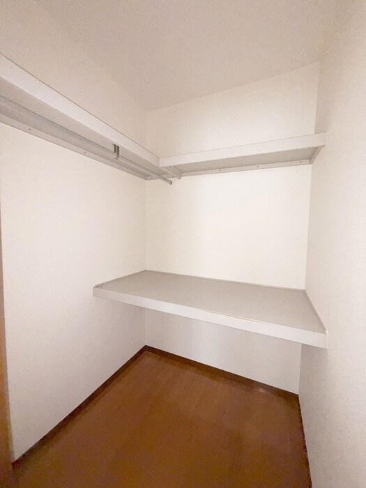 物件内観写真14　(収納)