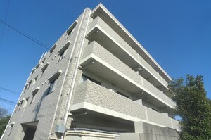 ドギ－ズタウン戸田外観写真