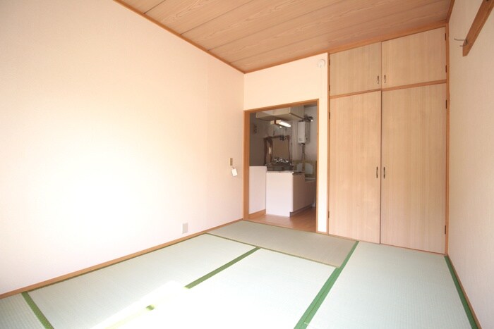 物件内観写真9　(居室)