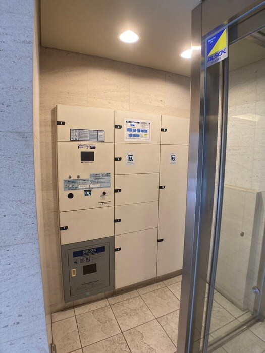 物件外観写真6　(建物設備)