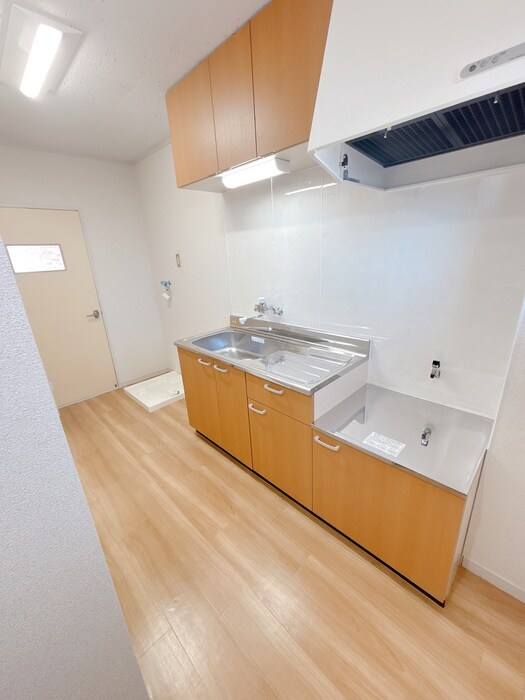 物件内観写真14　(廊下)