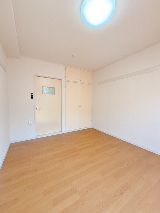 物件内観写真21　(居室)