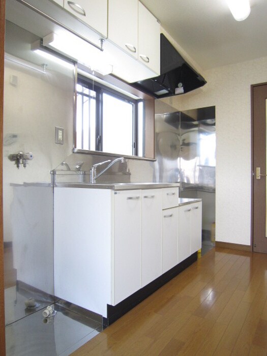 物件内観写真8　(キッチン)